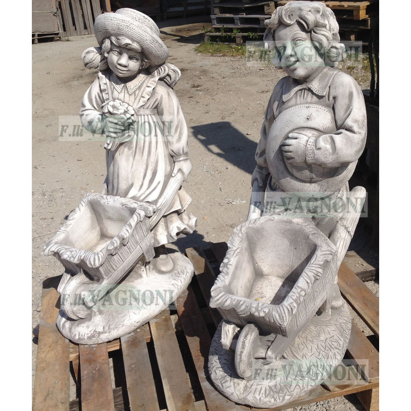 COPPIA STATUA BAMBINO+BAMBINA CON CARRIOLA IN CEMENTO
